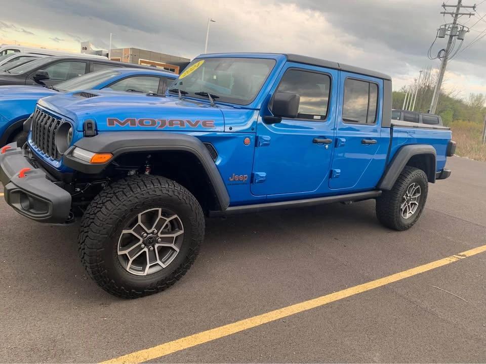 2024 Jeep JT Gladiator - Image 2 of 9
