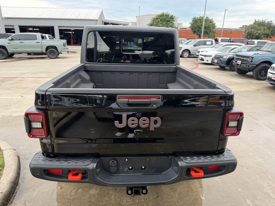 2024 Jeep JT Gladiator - Image 5 of 11