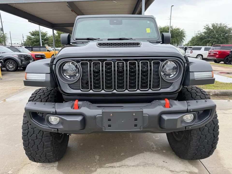 2024 Jeep JT Gladiator - Image 2 of 11