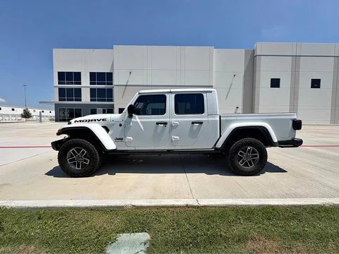 2024 Jeep Gladiator Mojave