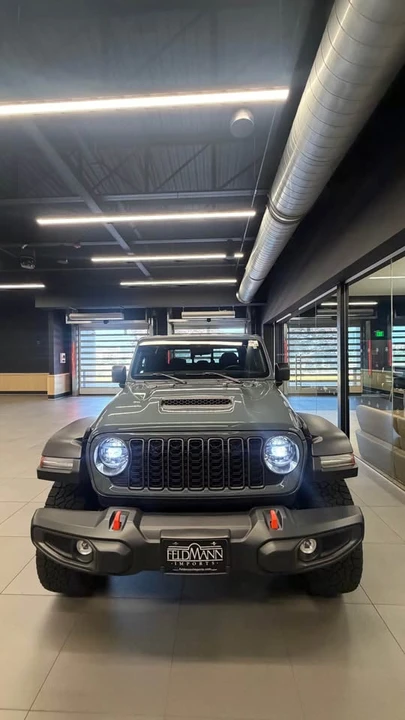 2024 Jeep JT Gladiator - Image 2 of 15