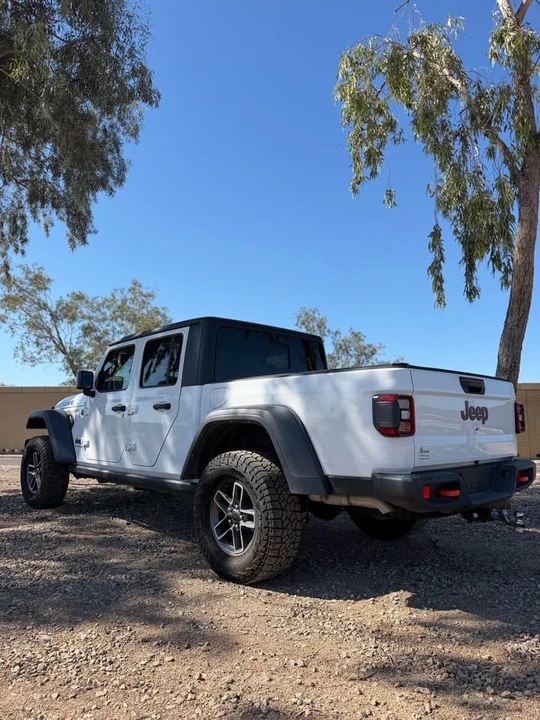 2024 Jeep JT Gladiator - Image 4 of 18