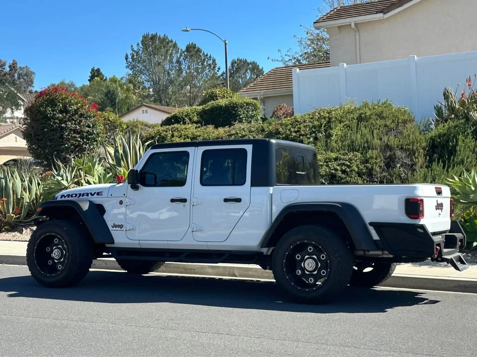2024 Jeep JT Gladiator - Image 2 of 14