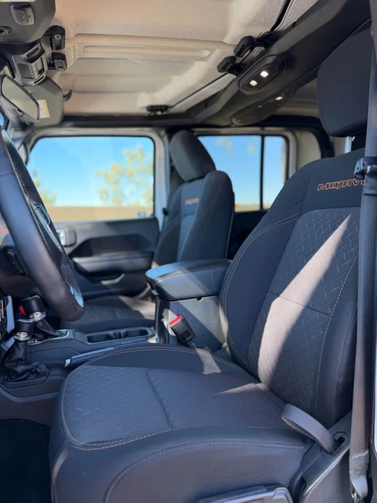 2024 Jeep JT Gladiator - Image 15 of 18