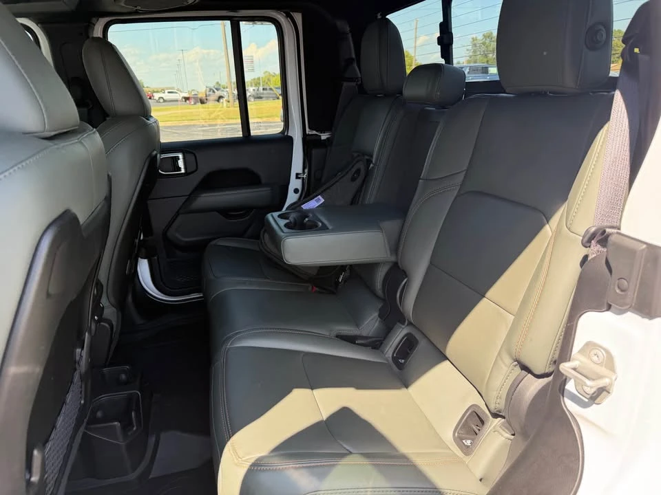 2024 Jeep JT Gladiator - Image 8 of 9