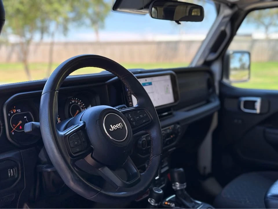 2024 Jeep JT Gladiator - Image 14 of 20