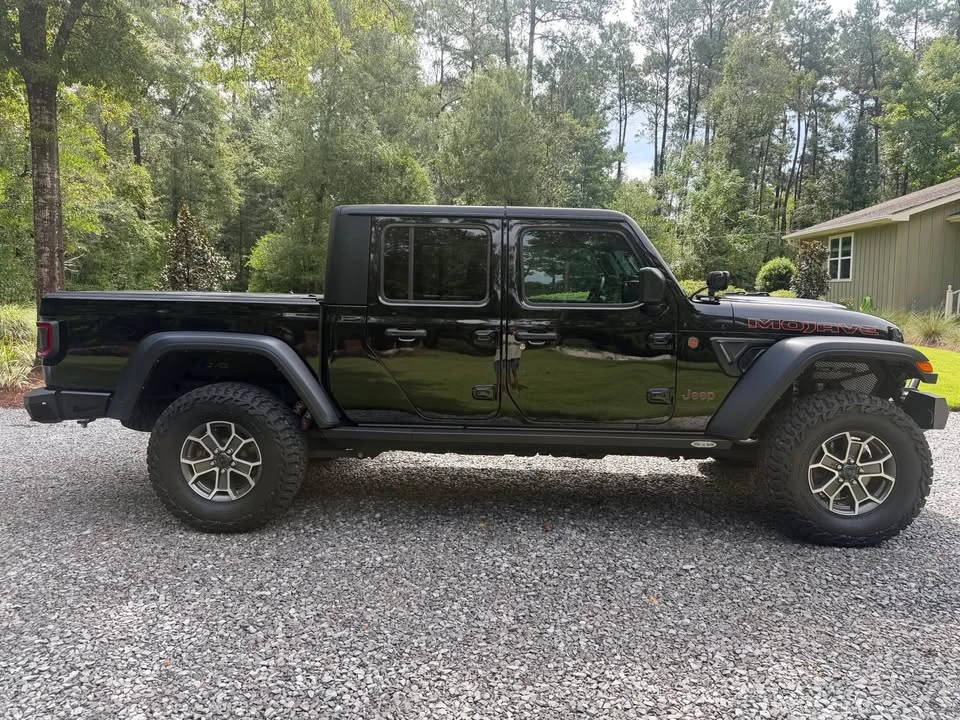 2024 Jeep JT Gladiator - Image 4 of 20