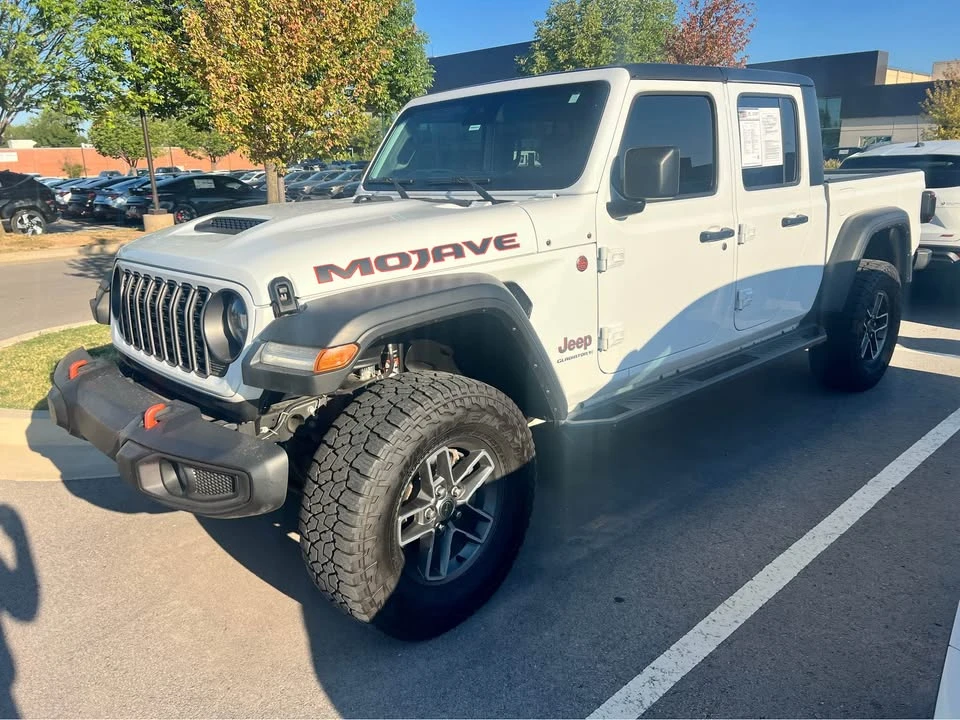 2024 Jeep JT Gladiator - Image 2 of 9