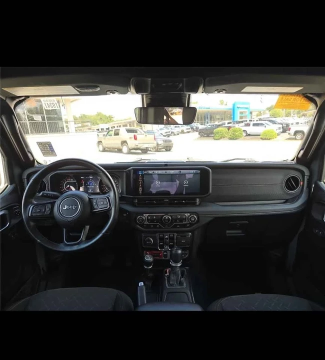 2024 Jeep JT Gladiator - Image 12 of 20