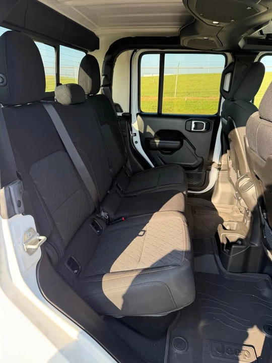 2024 Jeep JT Gladiator - Image 7 of 12