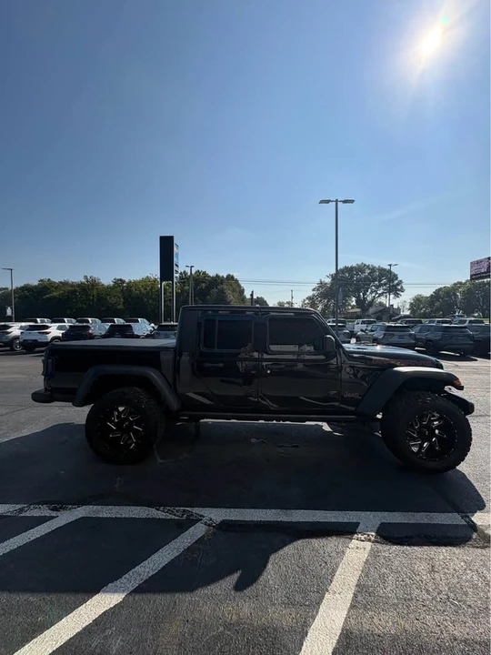 2024 Jeep JT Gladiator - Image 5 of 20