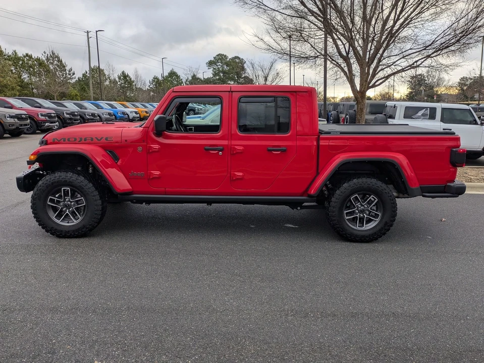 2024 Jeep JT Gladiator - Image 7 of 12