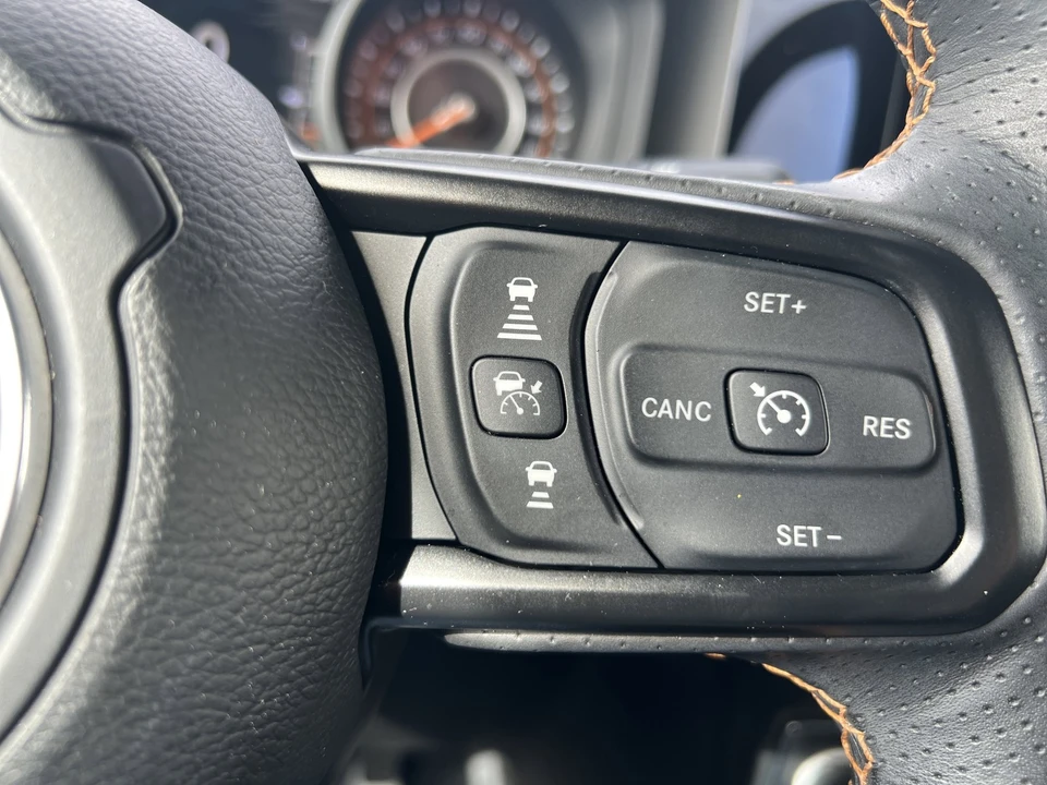 2024 Jeep JT Gladiator - Image 26 of 31
