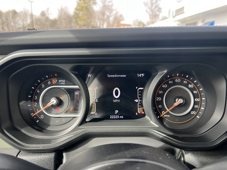2024 Jeep JT Gladiator - Image 28 of 31