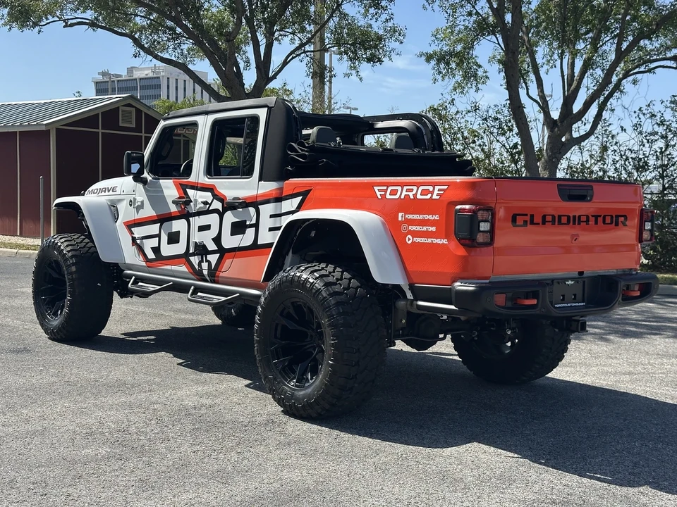 2024 Jeep JT Gladiator - Image 6 of 21