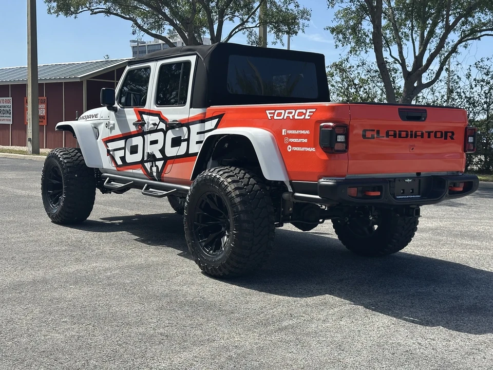 2024 Jeep JT Gladiator - Image 7 of 21