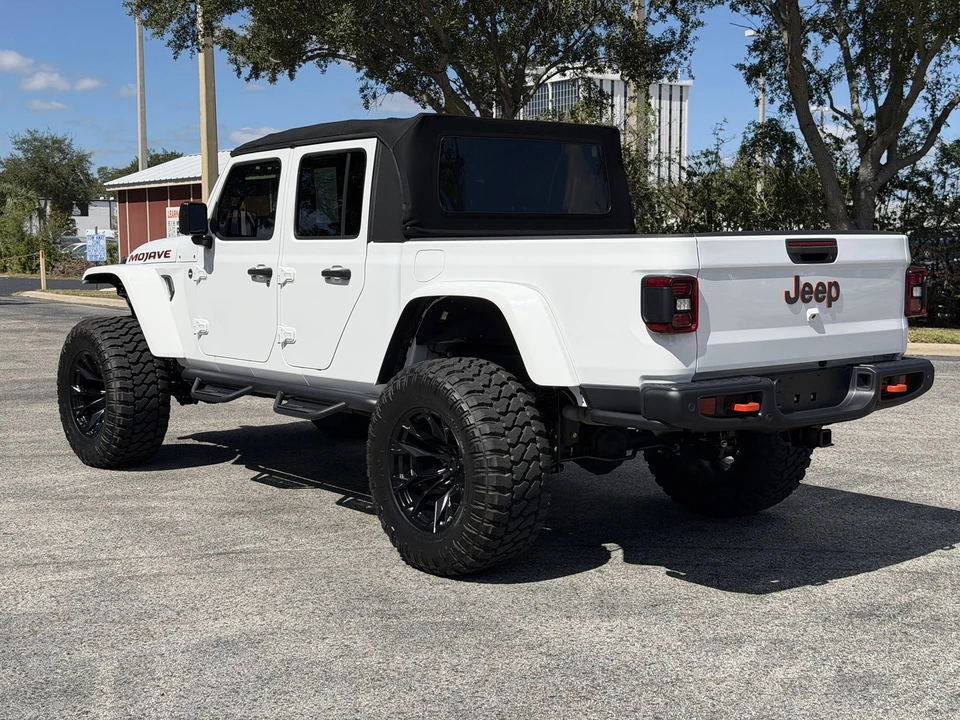 2024 Jeep JT Gladiator - Image 7 of 21