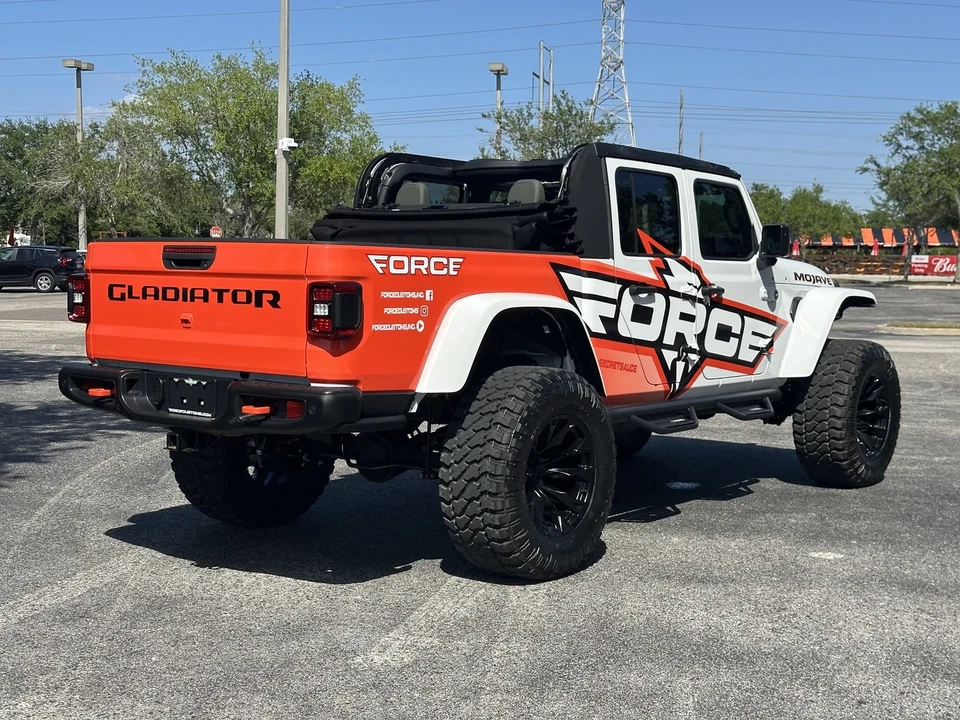 2024 Jeep JT Gladiator - Image 11 of 21