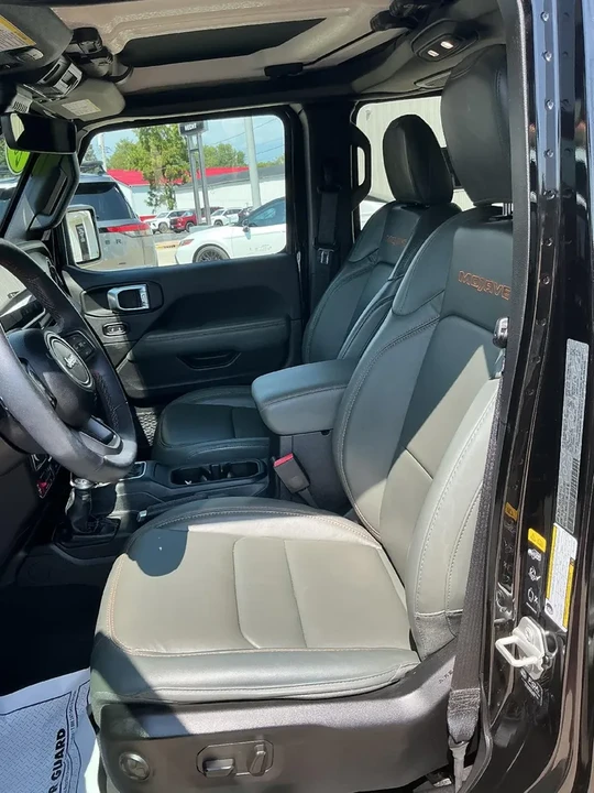 2024 Jeep JT Gladiator - Image 14 of 20