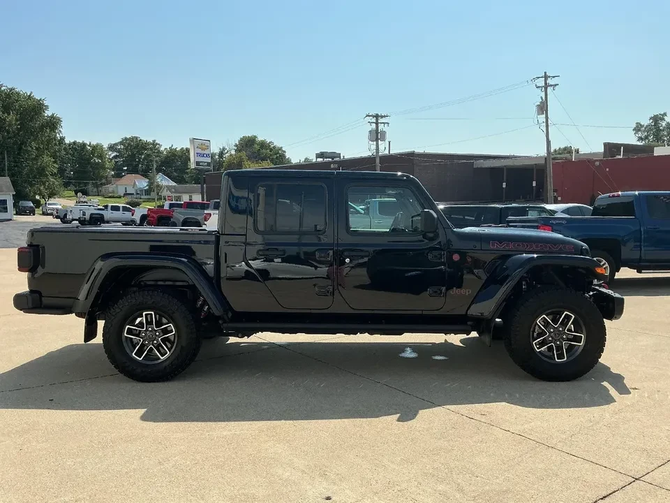 2024 Jeep JT Gladiator - Image 4 of 20
