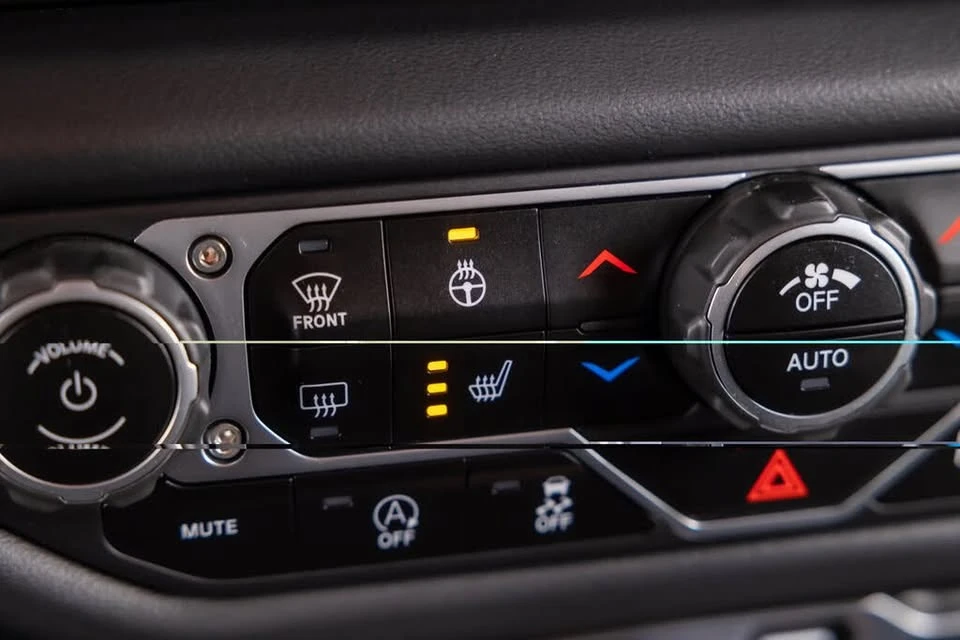 2024 Jeep JT Gladiator - Image 16 of 20