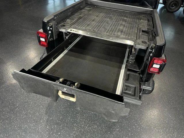 2024 Jeep JT Gladiator - Image 15 of 21