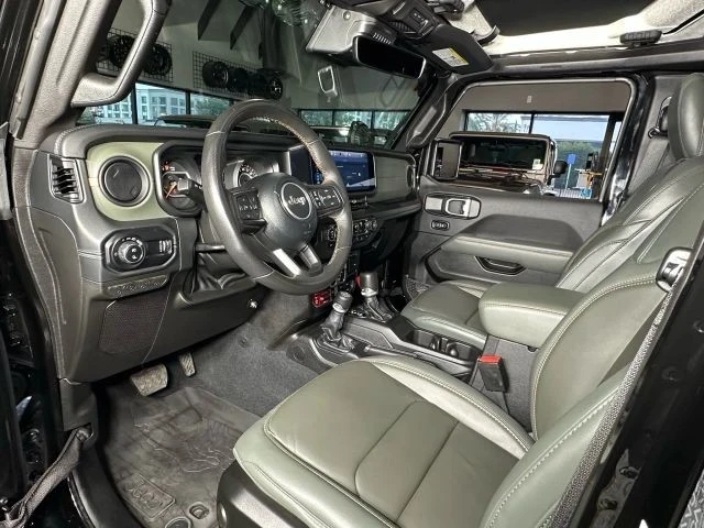 2024 Jeep JT Gladiator - Image 20 of 21