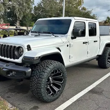 2024 Jeep Gladiator