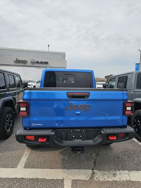 2024 Jeep JT Gladiator - Image 4 of 4