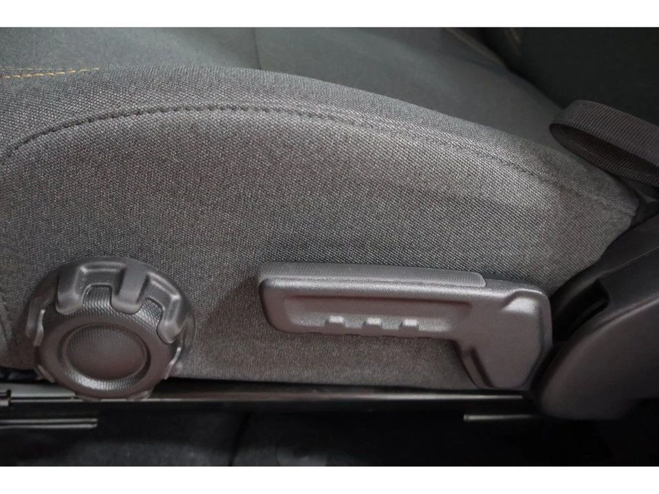 2024 Jeep JT Gladiator - Image 14 of 20