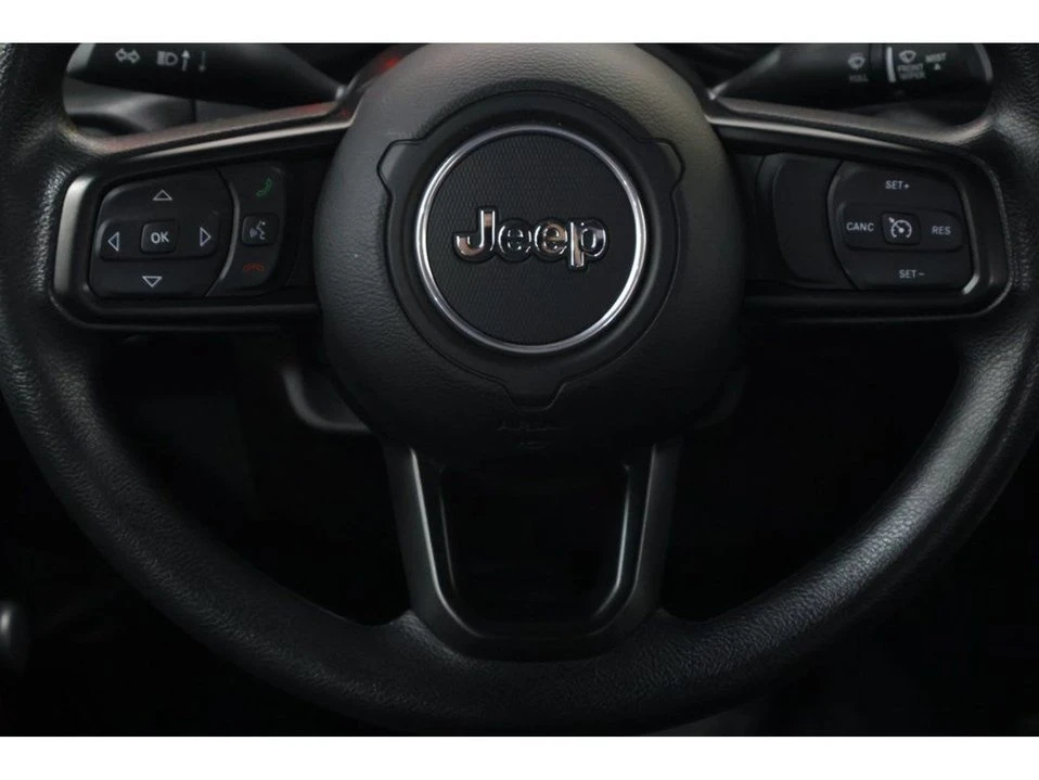 2024 Jeep JT Gladiator - Image 17 of 20
