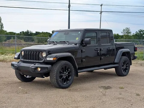 2024 Jeep Gladiator NightHawk