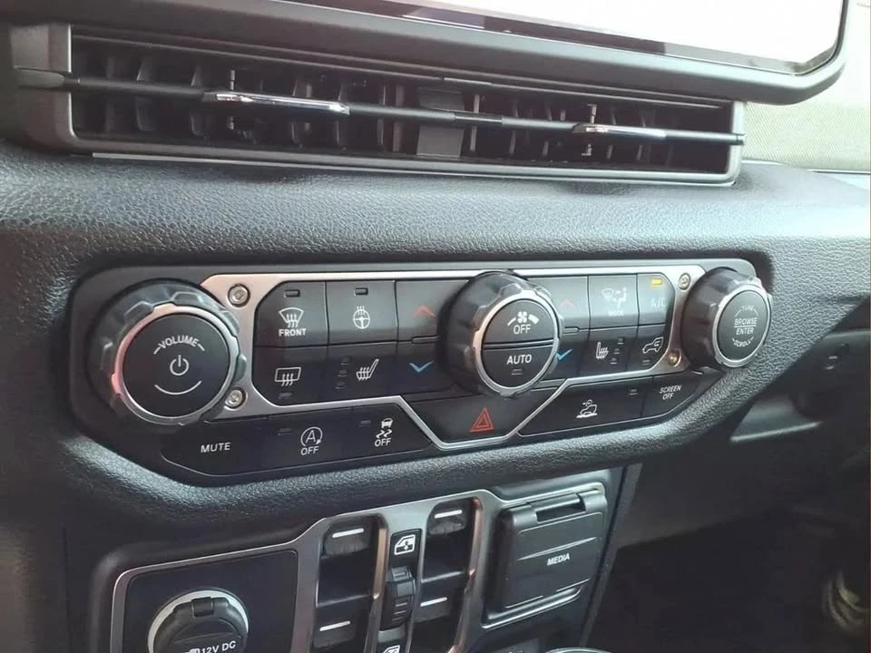 2024 Jeep JT Gladiator - Image 7 of 20