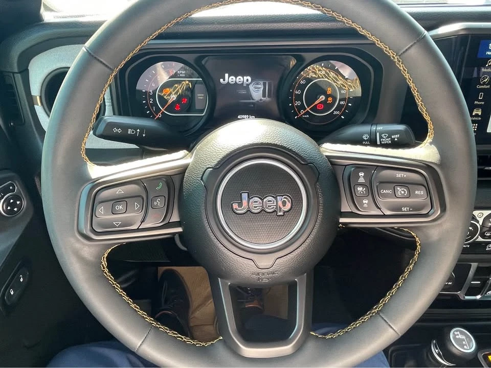 2024 Jeep JT Gladiator - Image 9 of 19
