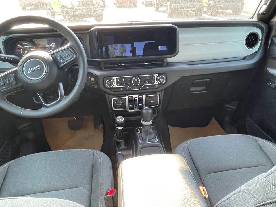 2024 Jeep JT Gladiator - Image 8 of 19