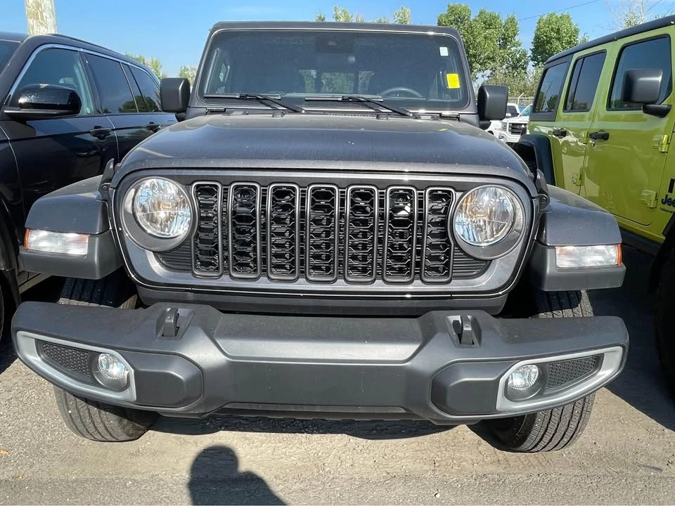 2024 Jeep JT Gladiator - Image 3 of 19