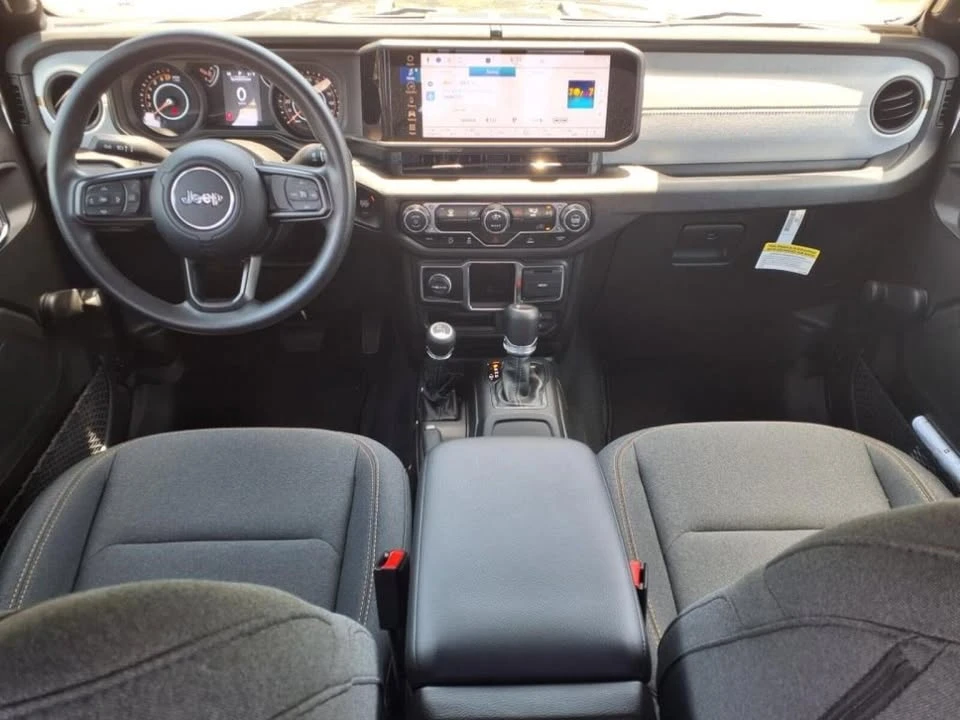 2024 Jeep JT Gladiator - Image 12 of 20