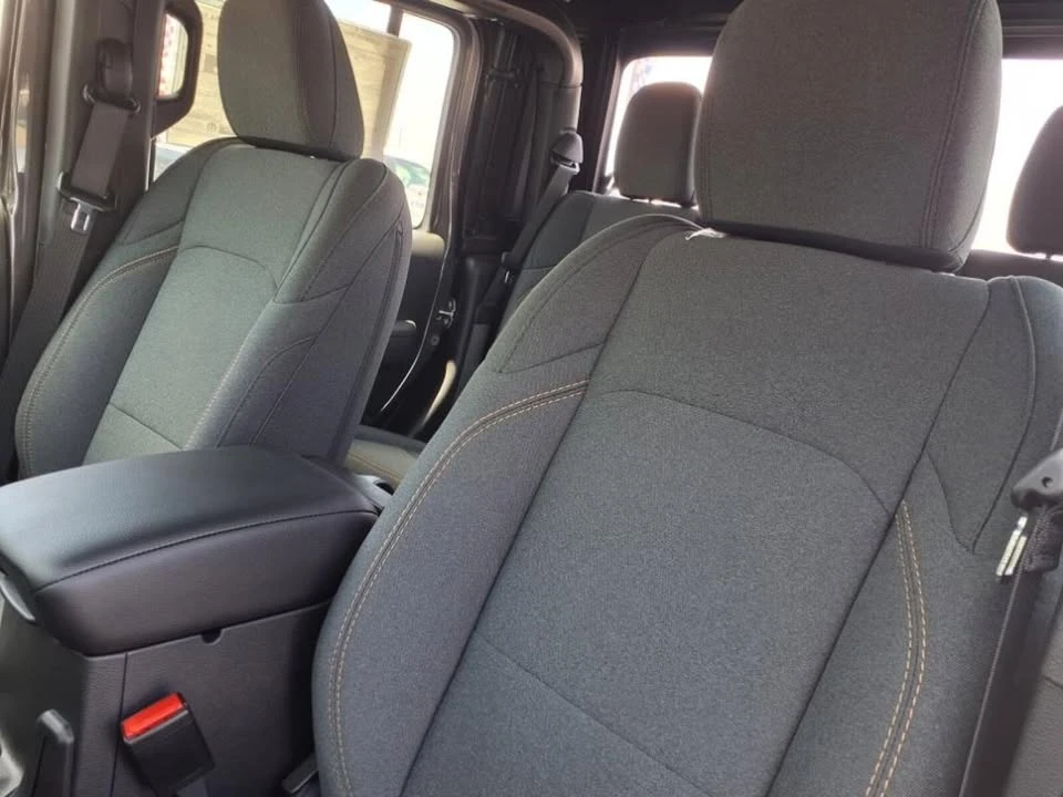 2024 Jeep JT Gladiator - Image 9 of 20