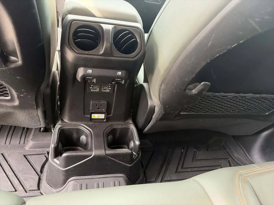 2024 Jeep JT Gladiator - Image 16 of 20