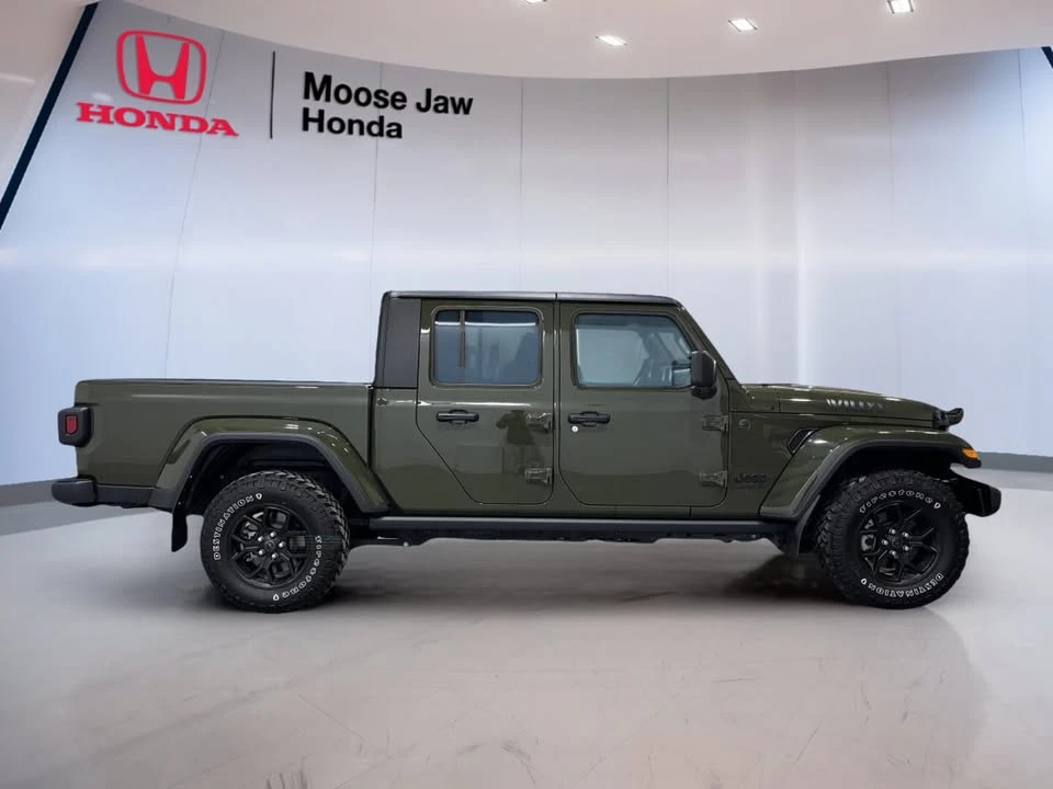 2024 Jeep JT Gladiator - Image 4 of 10