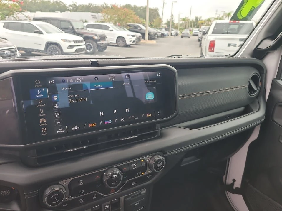 2024 Jeep JT Gladiator - Image 20 of 20