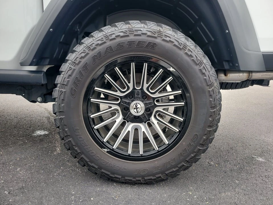 2024 Jeep JT Gladiator - Image 9 of 20