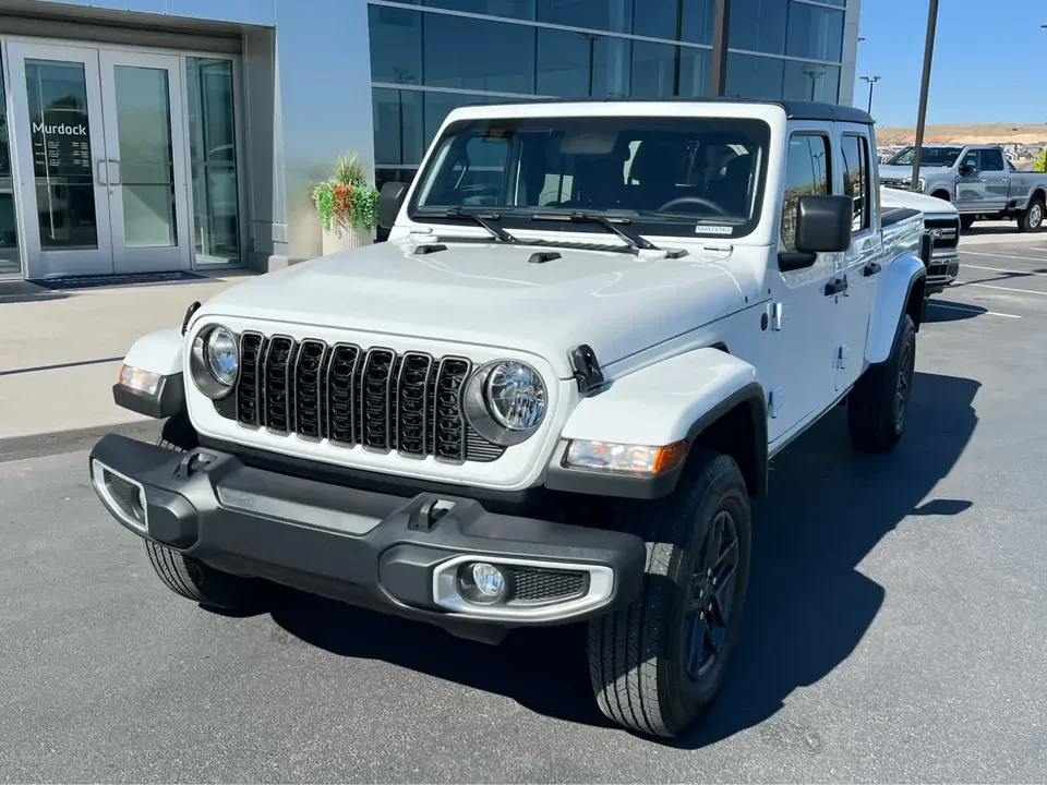 2024 Jeep JT Gladiator - Image 2 of 20