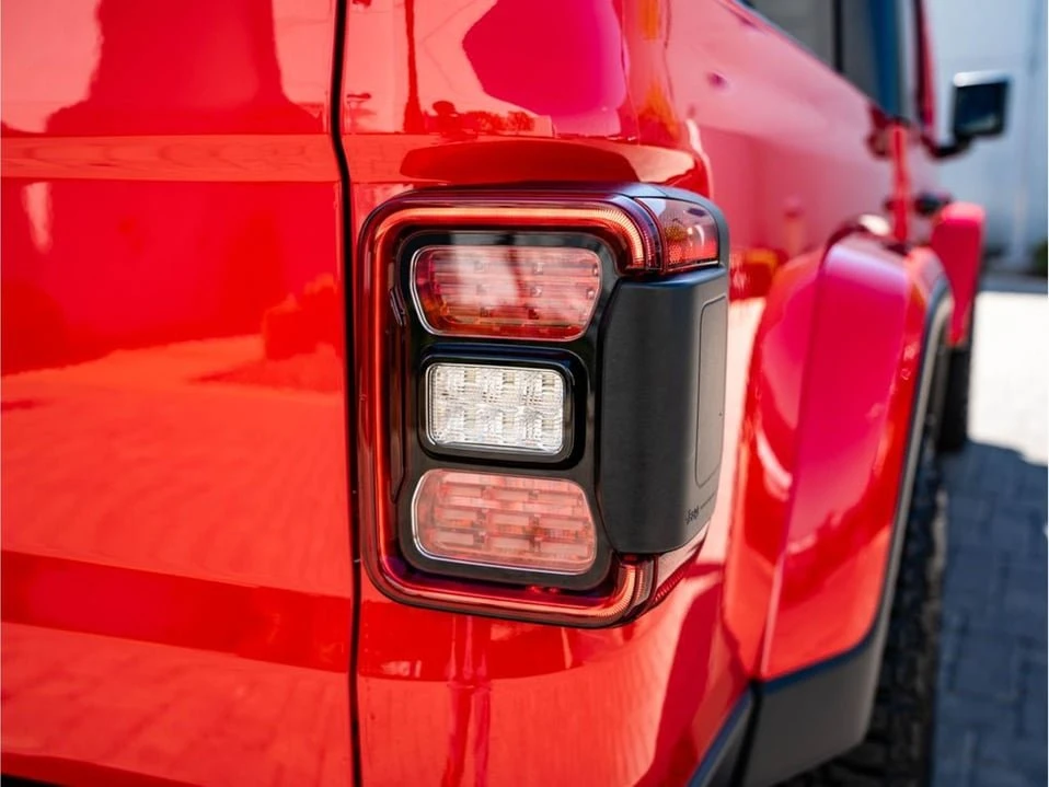 2024 Jeep JT Gladiator - Image 9 of 20
