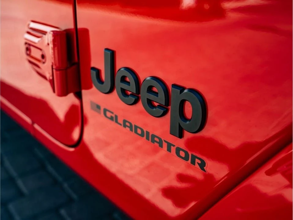 2024 Jeep JT Gladiator - Image 15 of 20