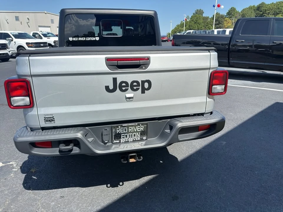 2024 Jeep JT Gladiator - Image 4 of 18
