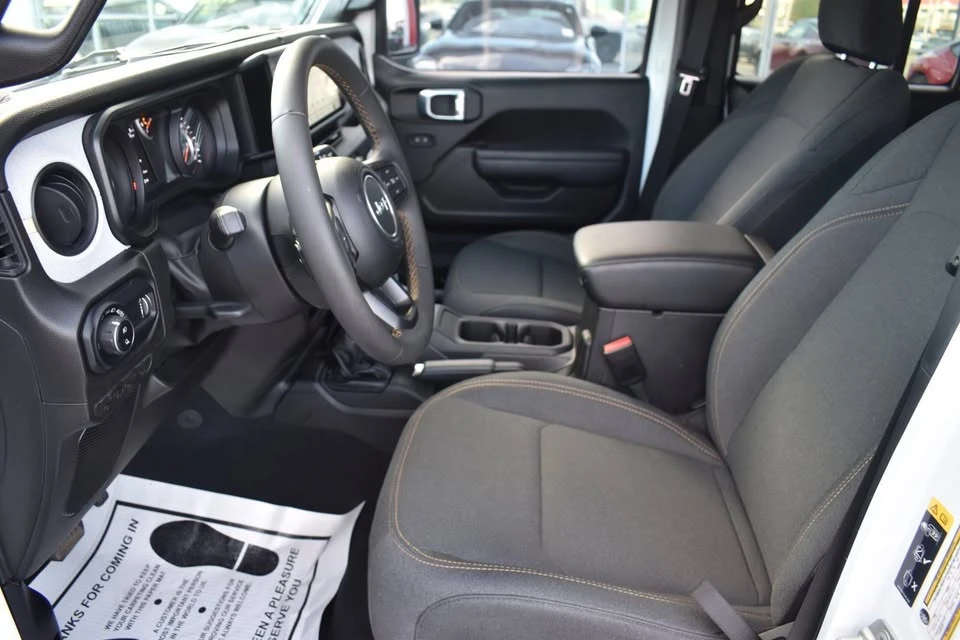 2024 Jeep JT Gladiator - Image 7 of 10
