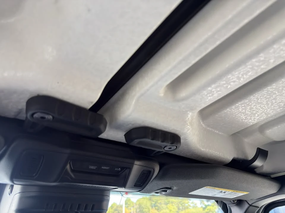 2024 Jeep JT Gladiator - Image 17 of 18