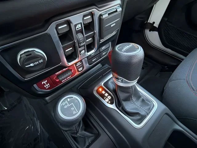 2024 Jeep JT Gladiator - Image 11 of 20