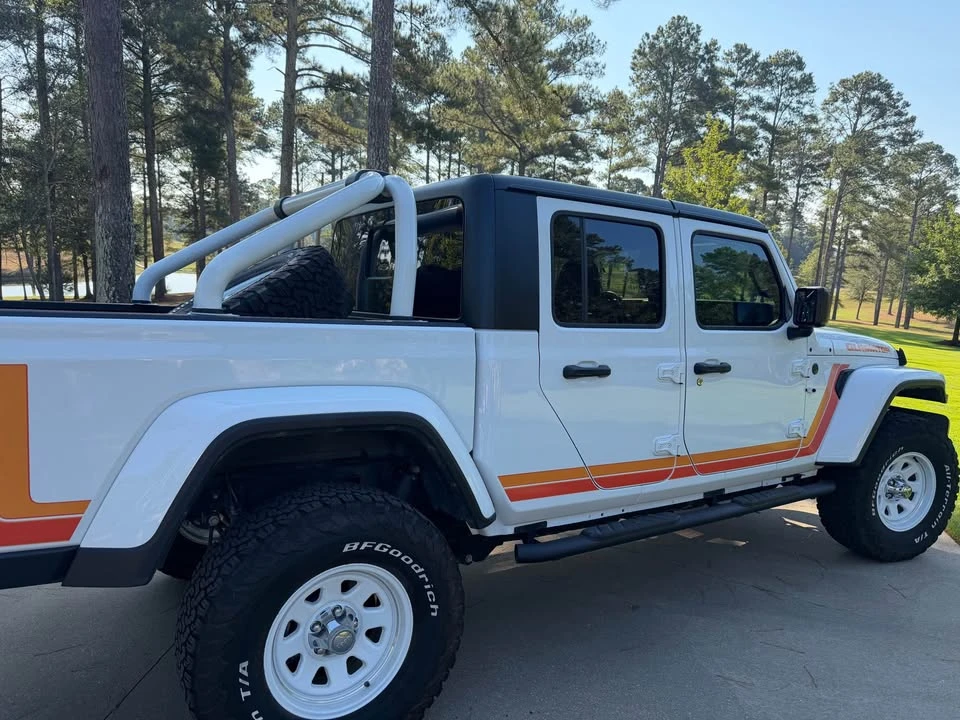 2024 Jeep JT Gladiator - Image 3 of 9